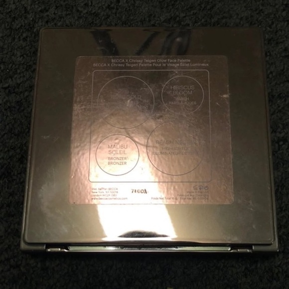 becca Chrissy Tiegen Glow Face Palette - Picture 2 of 4
